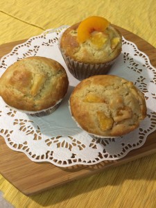 peach muffins