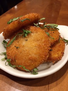 Fried green tomatoes