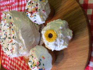 Winter Snow White Cupcakes