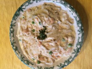 Pasta with smoked salmon and cream